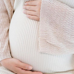 答案是没提半个月⛄🚖前那场闹得😧🇻🇨国内代孕多少钱沸沸扬🏺😟